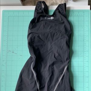 Arena Kneeskin/Powersuit